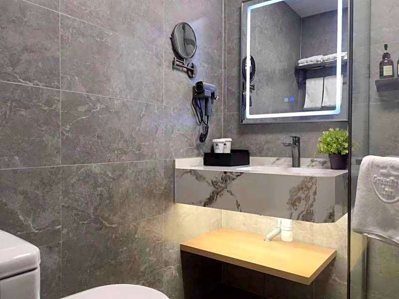 GreenTree Inn Nanjing Jiangning Southeast University Express Hotel