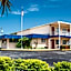 Rodeway Inn Fort Pierce I-95