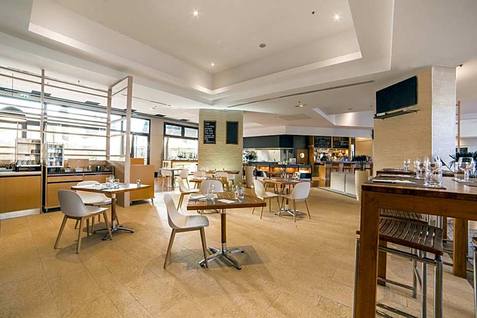 Courtyard by Marriott Paris La Defense West - Colombes