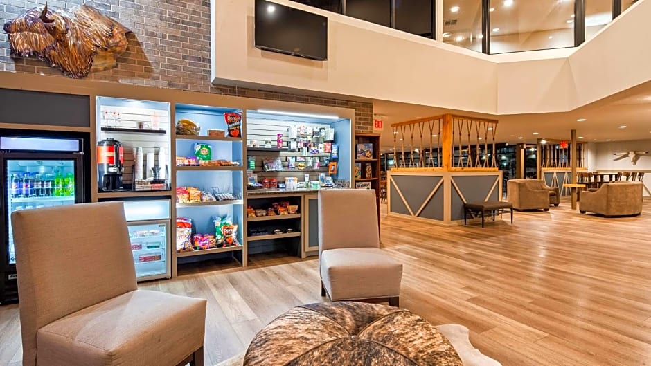 Best Western Plus Saddleback Inn and Conference Center