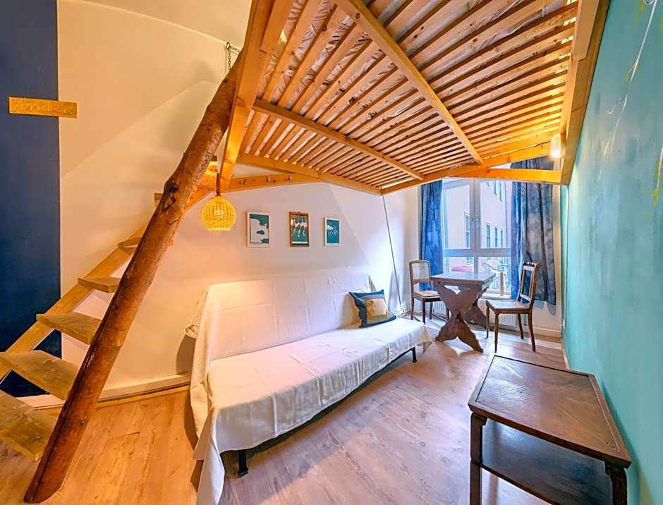 Labyrinth Hostel Weimar