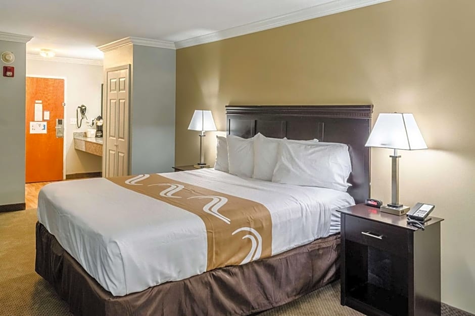 Quality Inn Ft. Morgan Road-Hwy 59