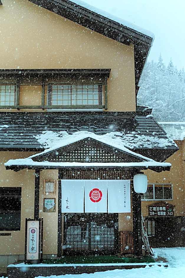 Oyado Hisaya