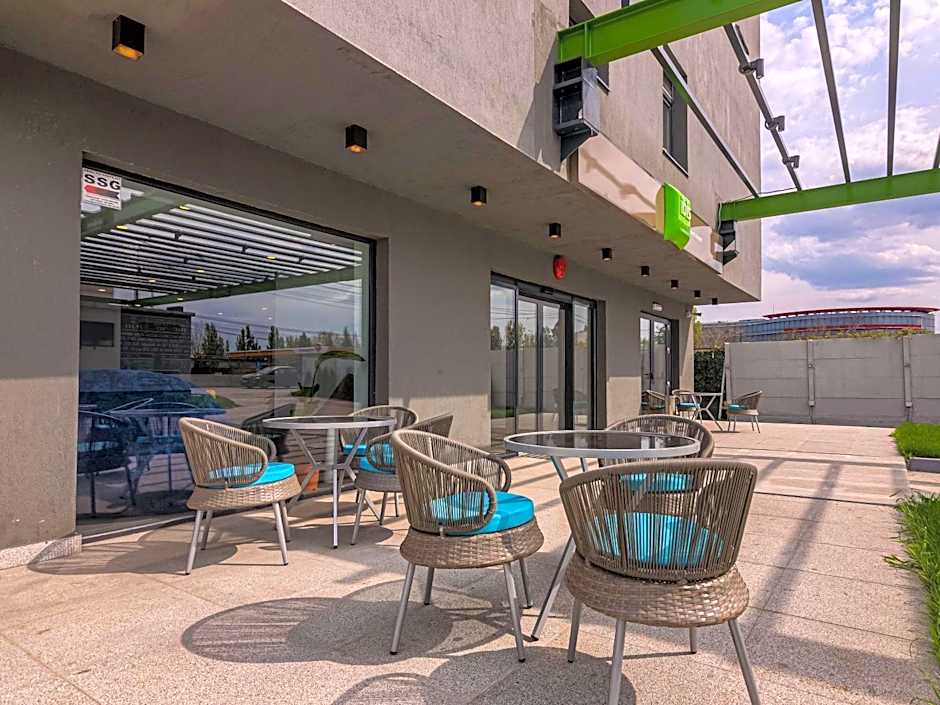 Ibis Styles Bucharest Airport