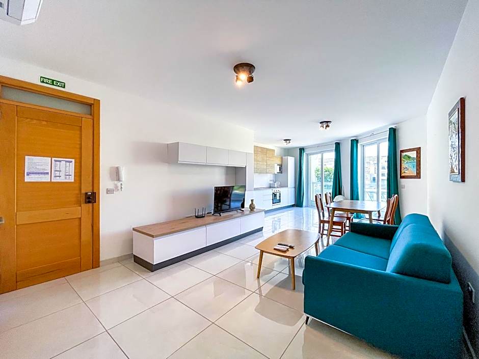 Photo 1 of 38 of Msida Central Suites - EMMNIC Court
