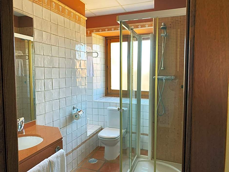 HOTEL EL RASTRO - Palacio Duque de Tamames -