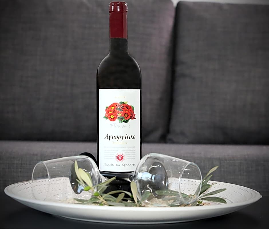 Pier Beach Hotel Apartments