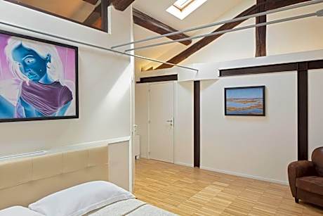 Double Room with Private Bathroom