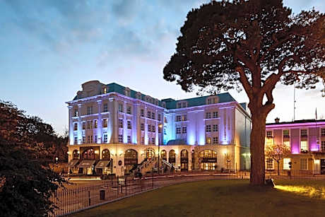 Killarney Plaza Hotel & Spa