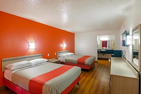 Queen Room with Two Queen Beds