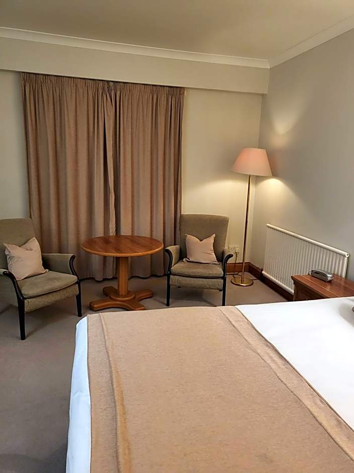 North West Castle Hotel
