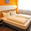 Hotel S16