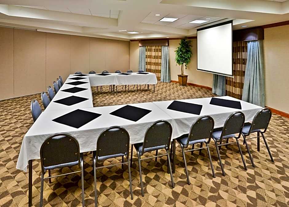 Holiday Inn Express Hotel & Suites Nampa By IHG