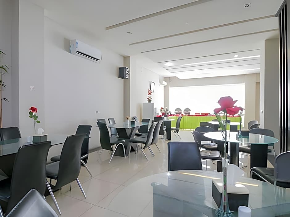 Townhouse Oak Padang near RTH Imam Bonjol