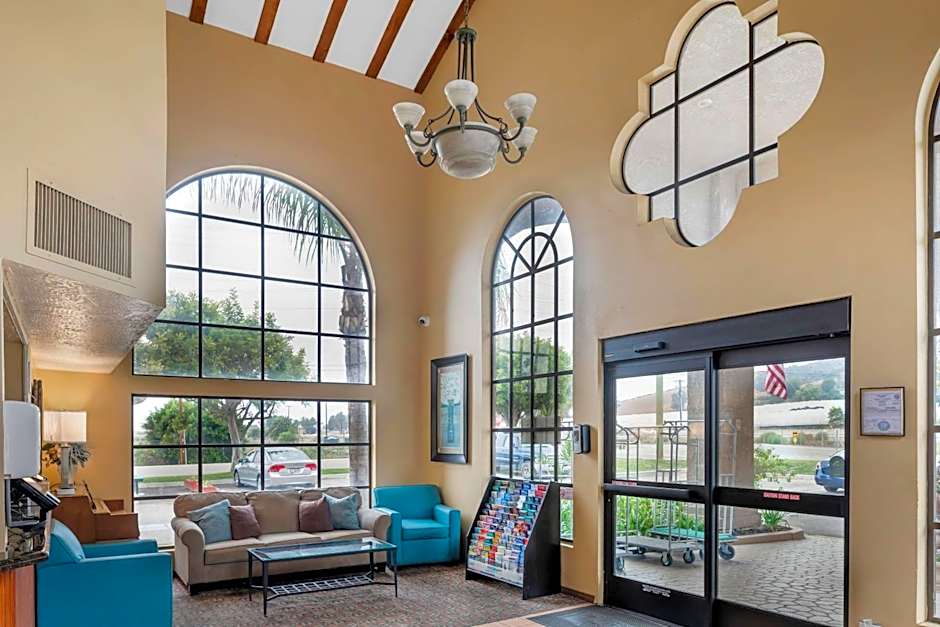 Quality Inn & Suites Camarillo-Oxnard