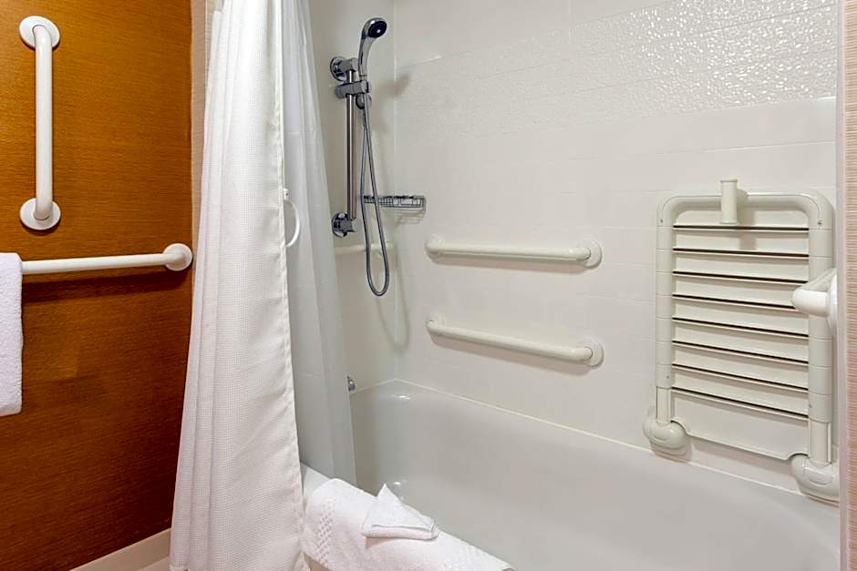 Fairfield Inn & Suites by Marriott Chicago Midway Airport