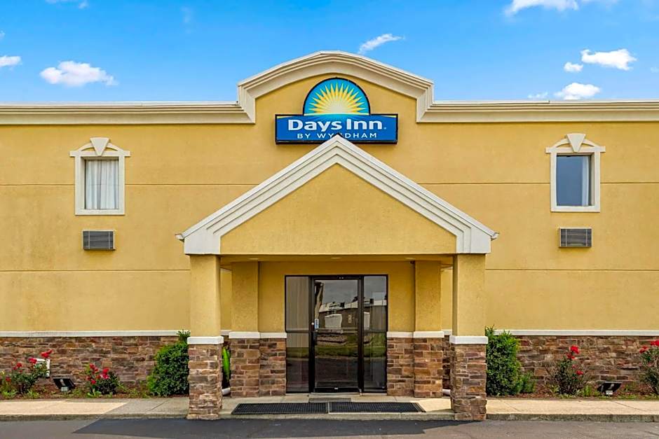 Days Inn by Wyndham Fort Wayne