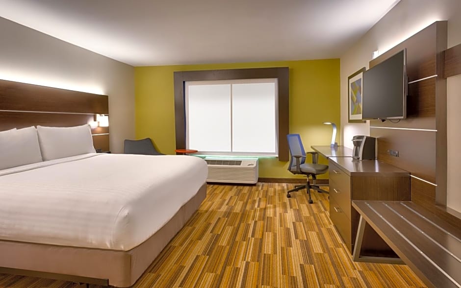 Holiday Inn Express & Suites El Paso I-10 East By IHG