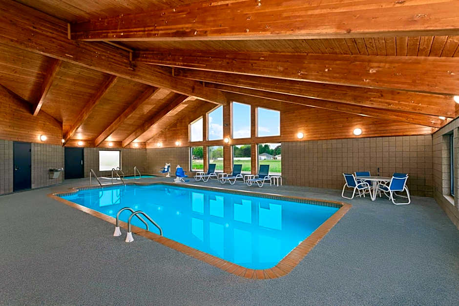 AmericInn by Wyndham Austin