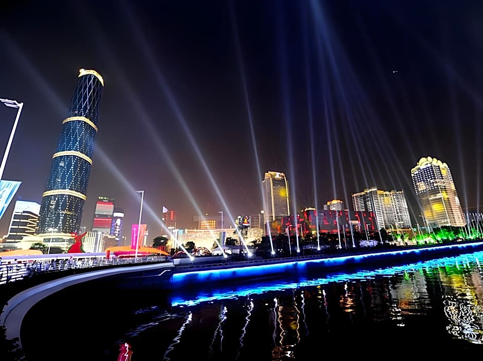 U Hotel Apartment Zhujiang New Town (Flower City Square)