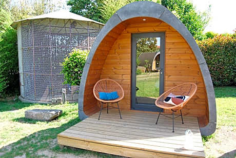 Bungalow with Garden View