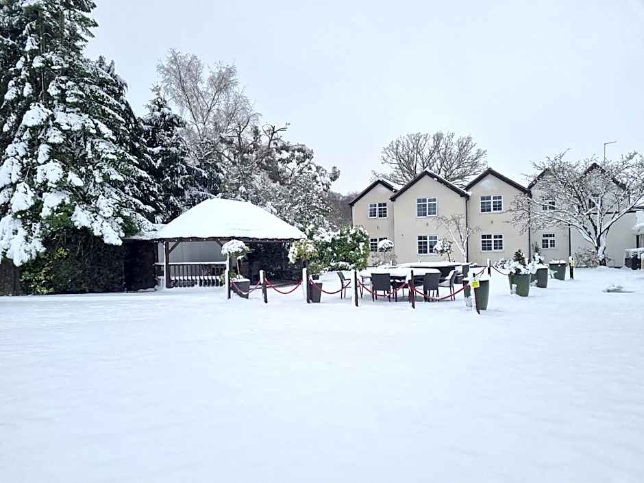 The Limes Country Lodge Hotel