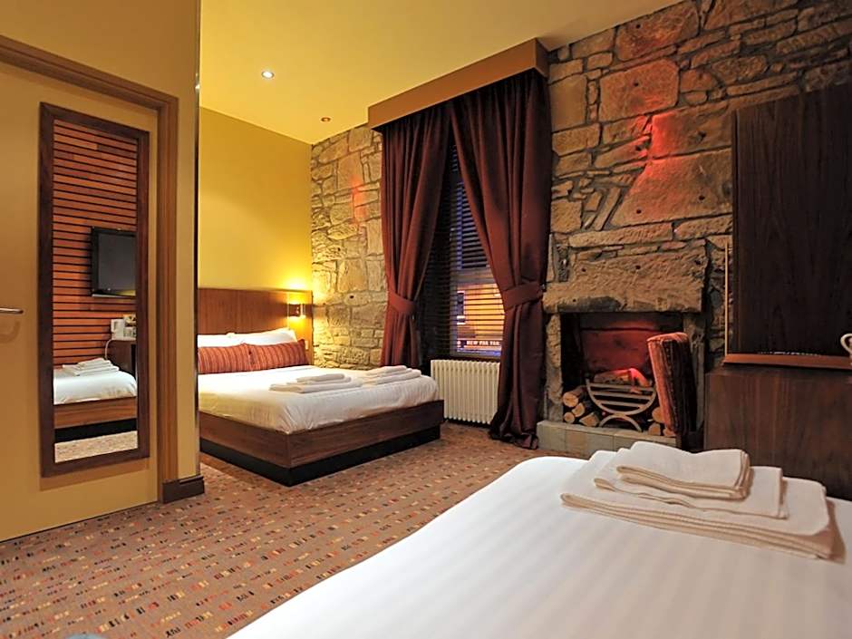 The Commercial Hotel