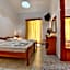 Ionis Hotel