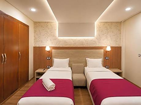 Deluxe Twin Room with Sea View