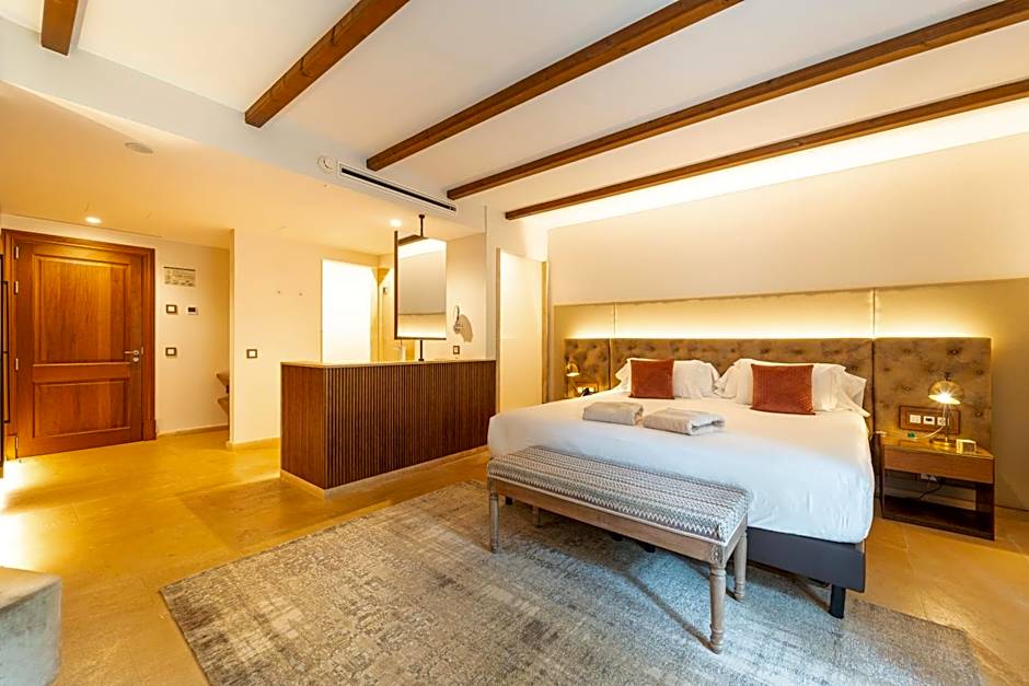 Hotel Creu de Tau Art&Spa-Adults only