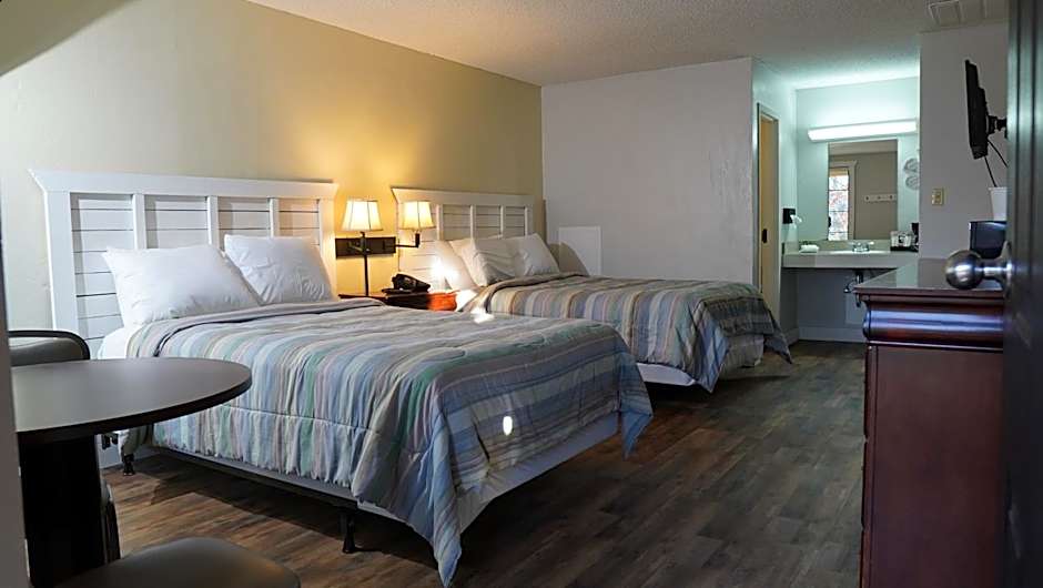 Skyline Lodge