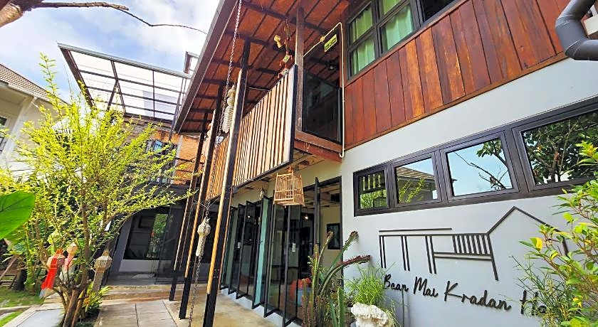 Baan Mai Kradan