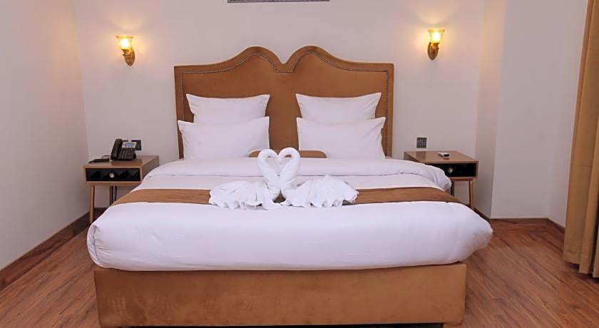 The Rich Hotel & Apartments