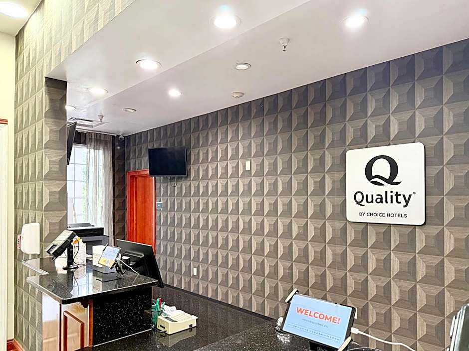 Quality Inn & Suites Greenville I-65