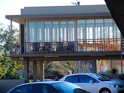 Karinga Motel, SureStay Hotel by Best Western