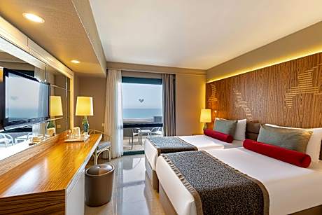 Standard Sea View Double Room with Balcony