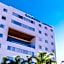Crown Victoria Hotel