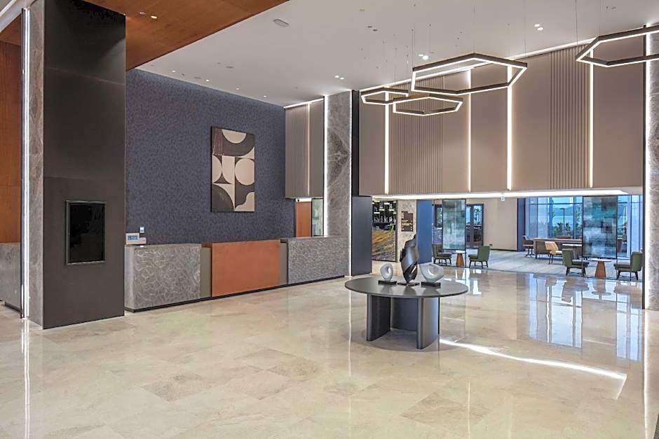 DoubleTree by Hilton Canakkale