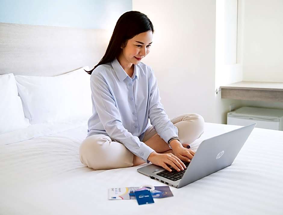 HOP INN Chiang Rai Clock Tower