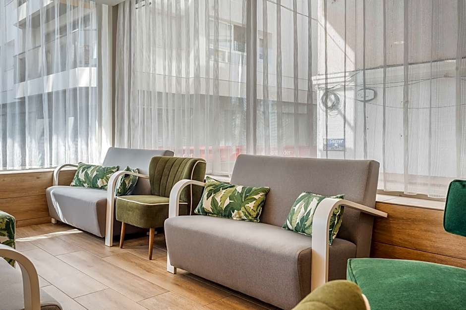 Metropol Hotel