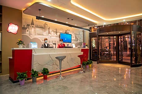 Thank Inn Xinjiang Hetian New Night Market