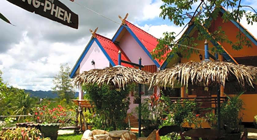 Pong Phen Guesthouse