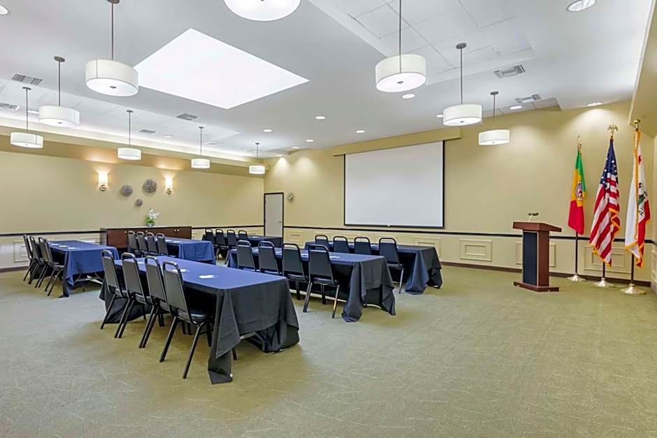 Best Western Canoga Park Motor Inn