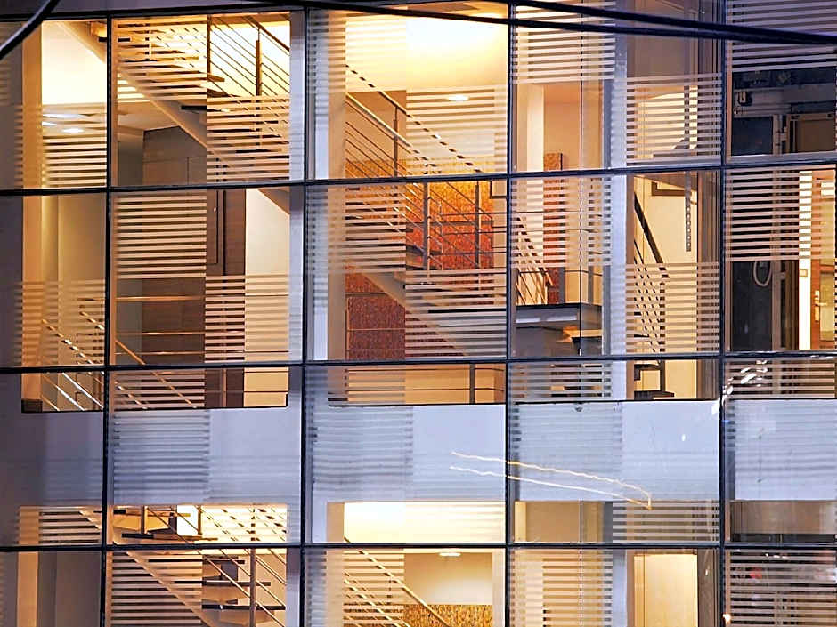 Sukhumvit Suites Hotel