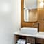Legacy Gastro Suites