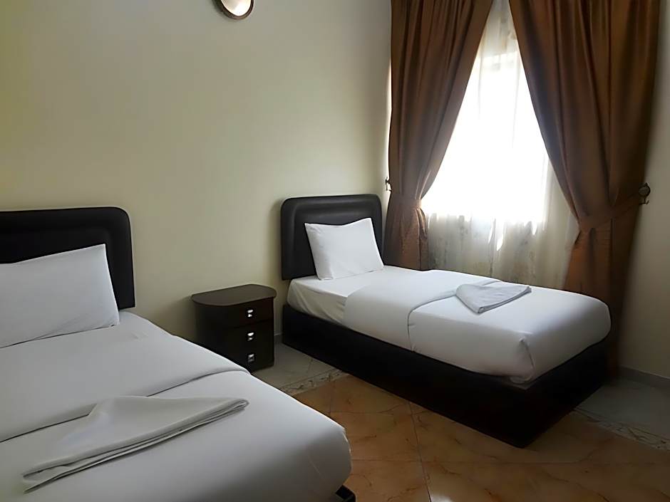 Safari Hotel Apartments