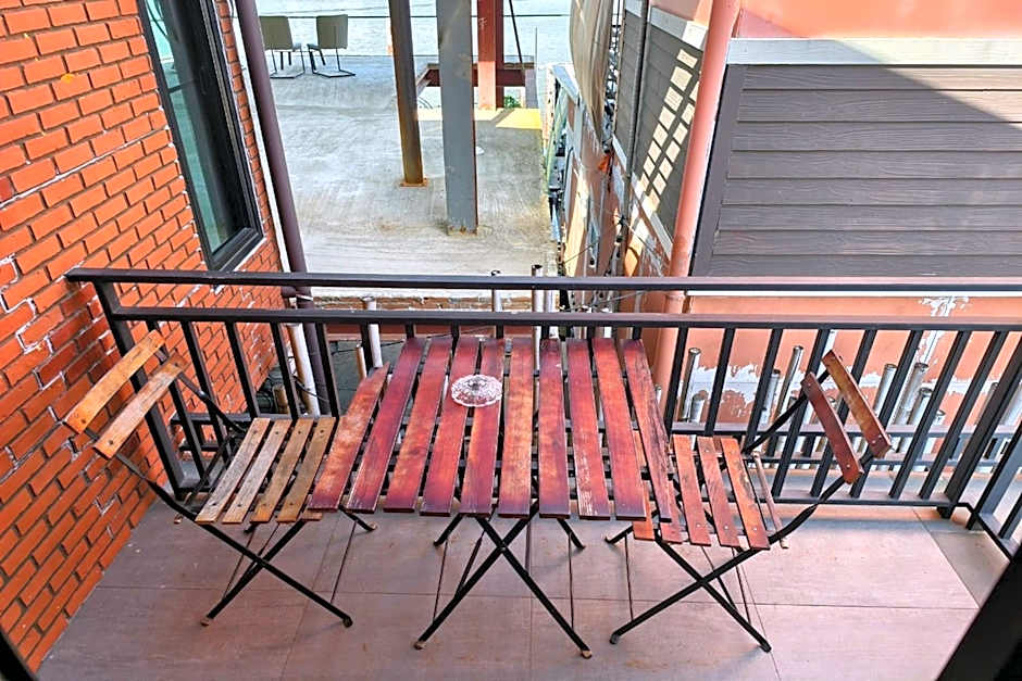 Lilliput Riverside Bangkachao