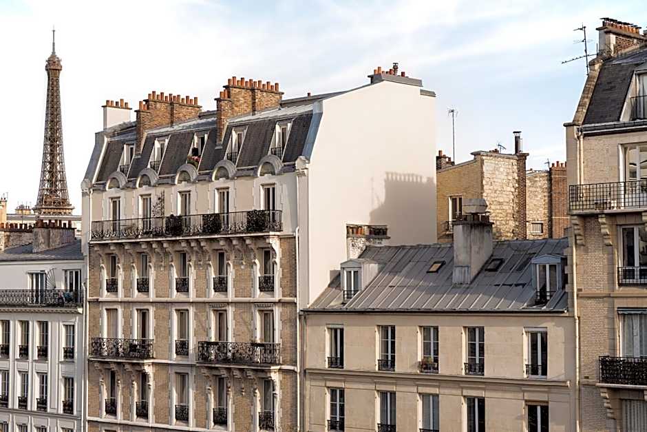 Hotel Eiffel Segur