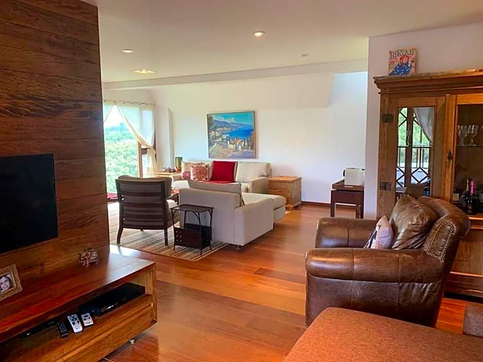 Beautiful Duplex in Campos do Jordão