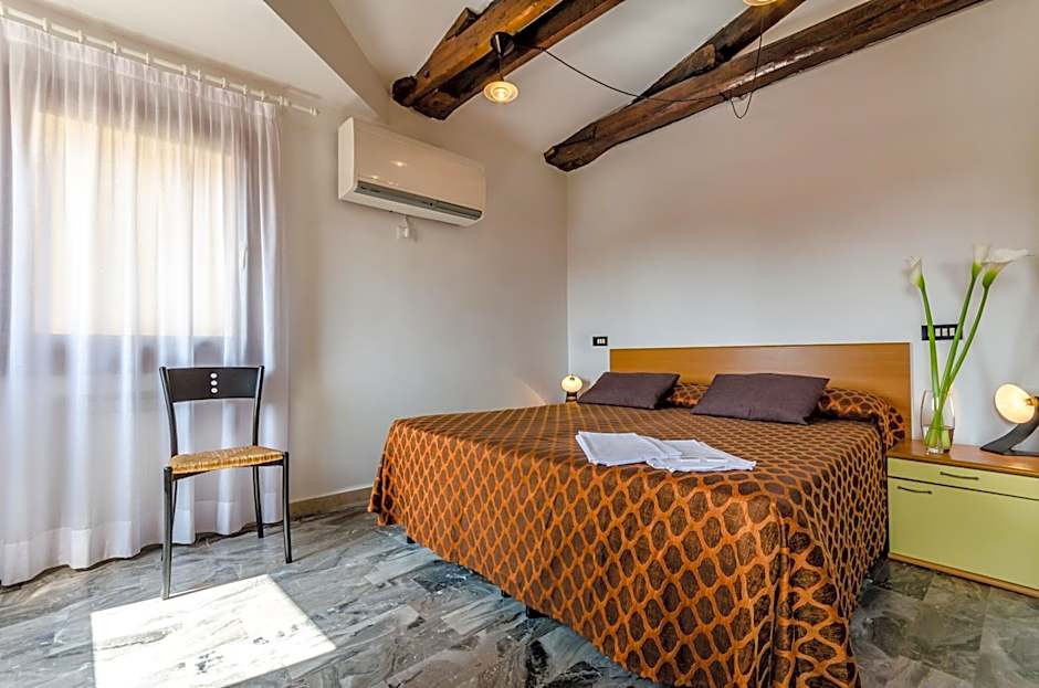 Hotel Ariel Silva
